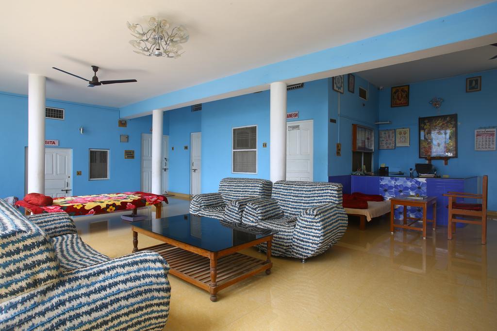 Sri Yoga Mandir Hotel Varanasi Bagian luar foto