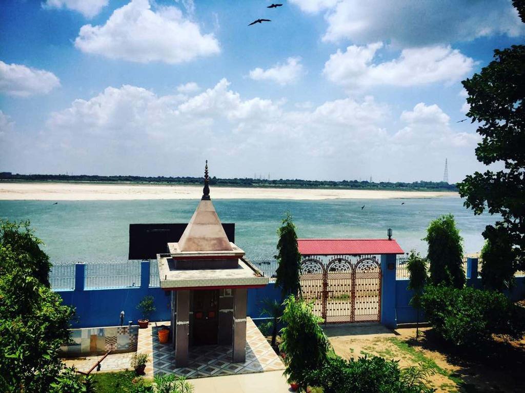 Sri Yoga Mandir Hotel Varanasi Bagian luar foto